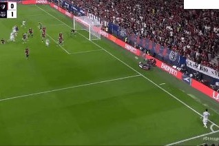 kaiyun-【西甲】孔德头球建功莱万点射 巴萨2比1客胜