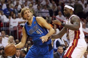 kaiyun-名场面回顾！诺维茨基谈詹韦“咳嗽门”：对我不尊重