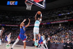 开云官网-米勒23分鲍尔10+6 穆雷16分黄蜂终结掘金四连胜