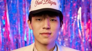 开云下载-去年跟随中国男篮征战NBA夏联 杨瀚森3场共得26分15板3助12失误